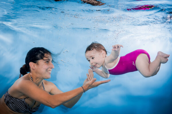 Unterwassershooting Babyschwimmen 2