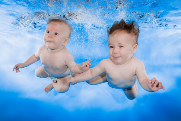 Unterwassershooting Babyschwimmen 1-2